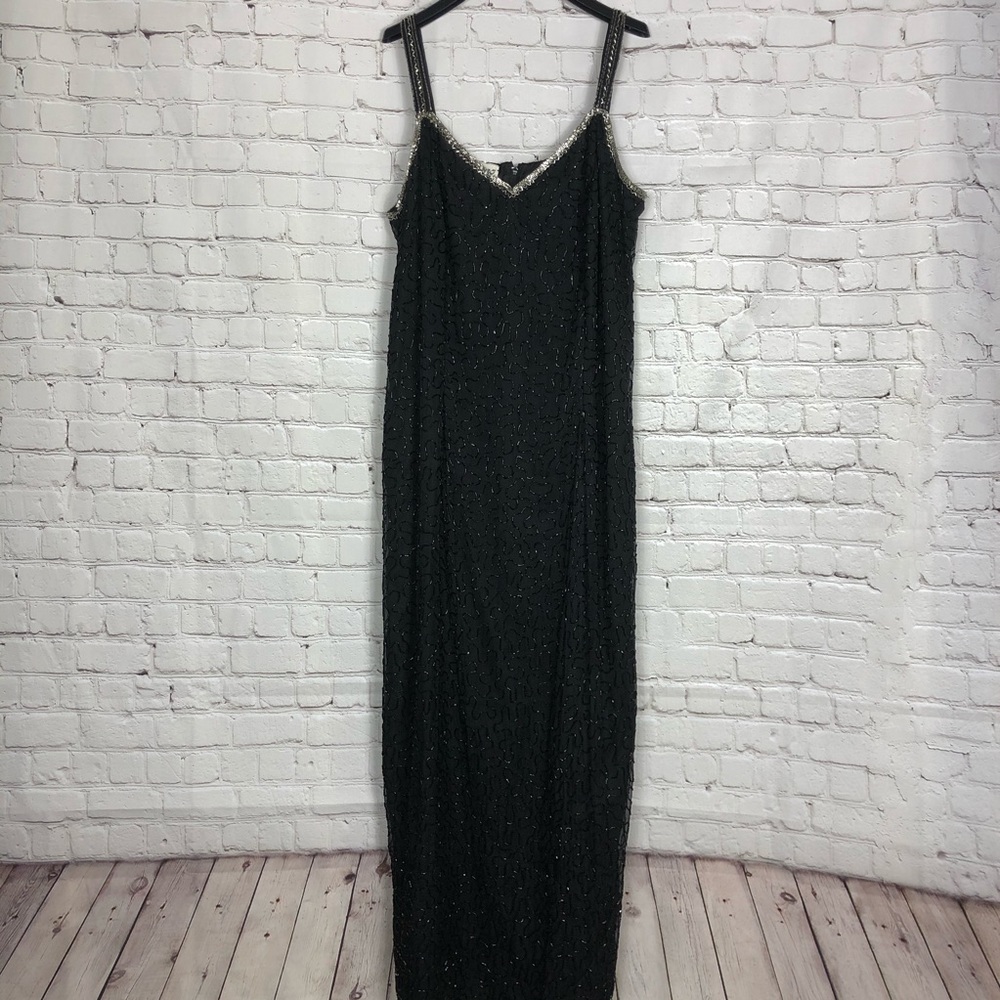 Stenay Beaded Long Evening Cocktail Holiday Dress